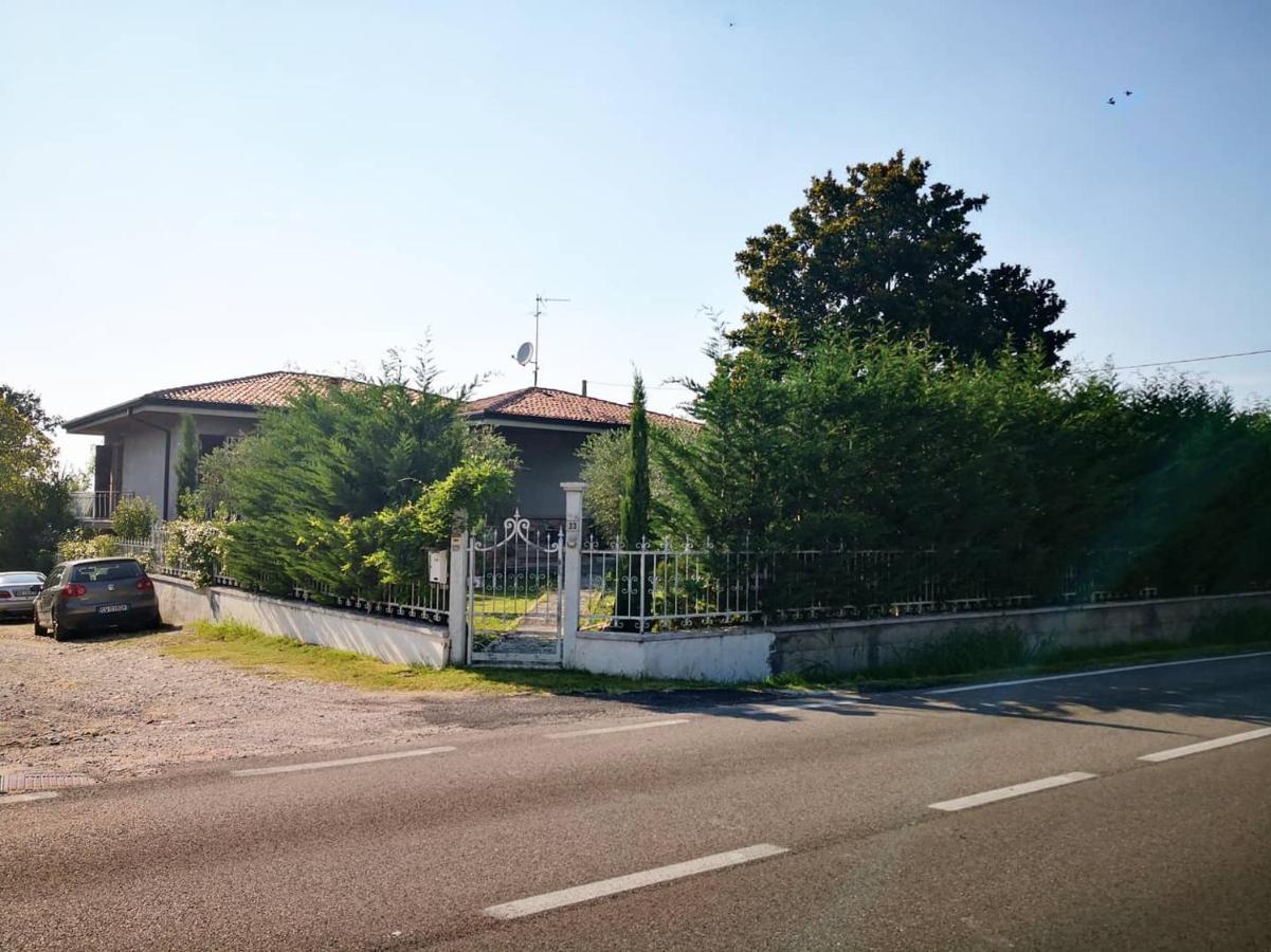 Casa Bella Hostal Ponti sul Mincio Exterior foto